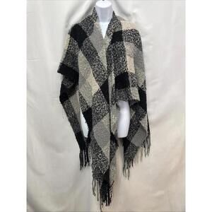 Woolrich Plaid Cozy Blanket Wrap Cardigan One Size Women’s Cape